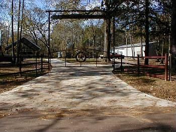 2nd image of 3409 County Road 839