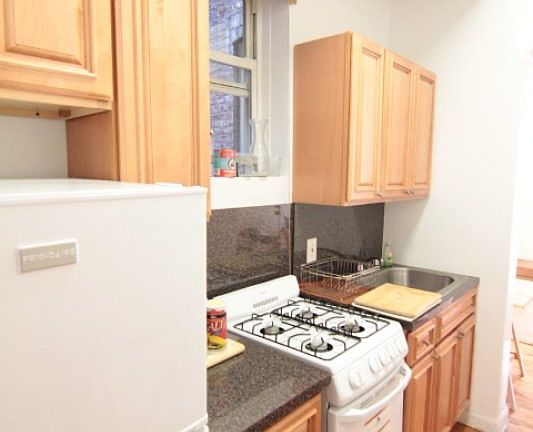 2nd image of 107 W 138th St APT 3D