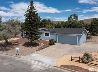3866 Puffin St, Reno, NV 89508