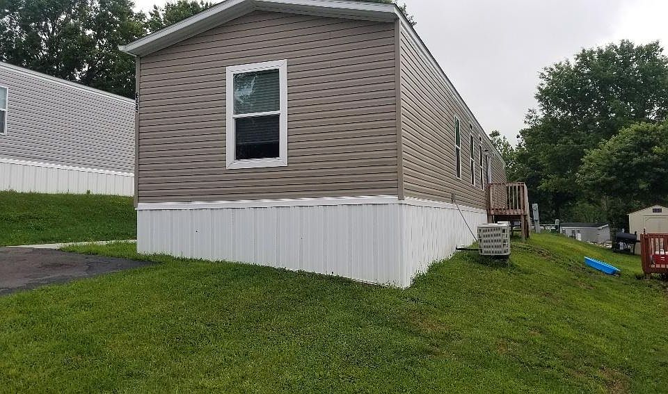 1st image of 655 Independence Hills Vlg