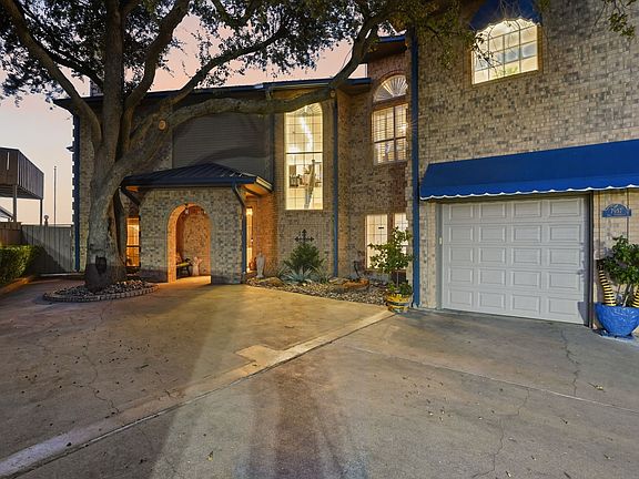 2nd image of 7957 Bal Harbour Ct
