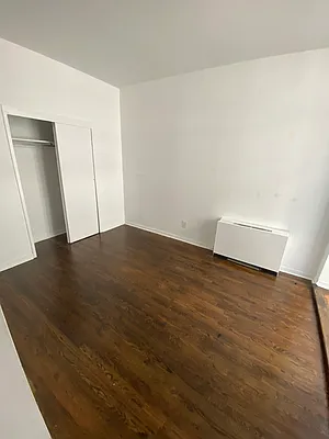 Rented by Mallory Management Corp | media 5