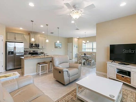 4th image of 4245 Frontier Ln Unit 105