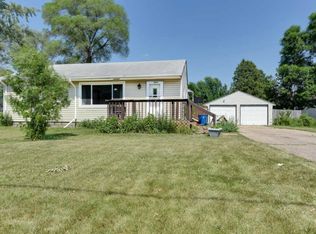 8361 E River Rd NW, Coon Rapids, MN 55433
