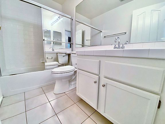 3rd image of 9221 Estrada Ave