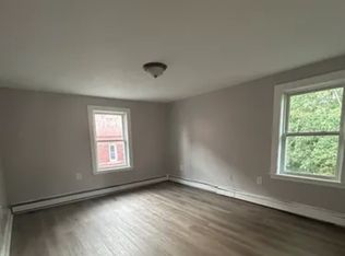 100 Brook St #4, West Hartford, CT 06110