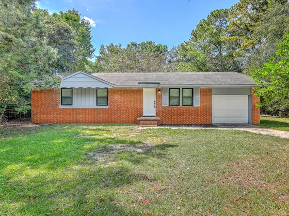 2228 Mendel Rivers Rd, Saint Stephen, SC 29479