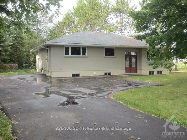 480 River Rd #B, Ottawa, ON K1V 1H4