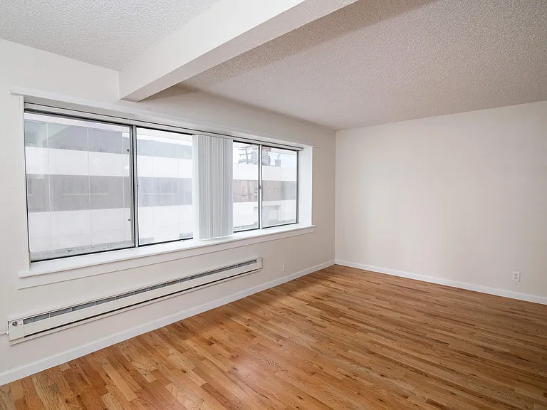 Grant Place — Photo 22
