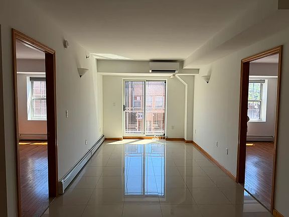 2nd image of 35-19 Leavitt St #4J
