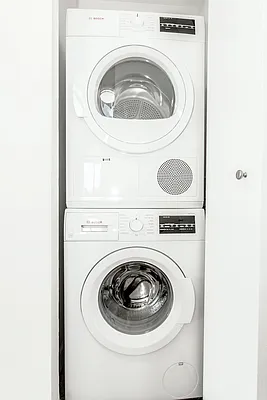 Rented by Olnick Organization | media 22