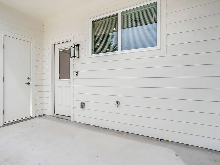 3144 Forest Park Blvd — Photo 42