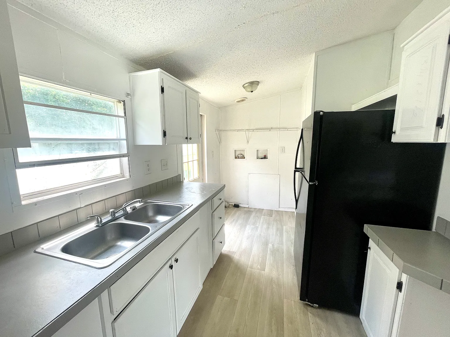 3 bed, $1,450 — Photo 4