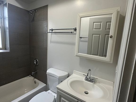 5th image of 7800 S Ridgeland Ave E #1719-E-2