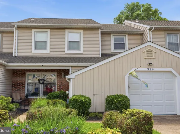 326 Tall Meadow Ln, Yardley, PA 19067