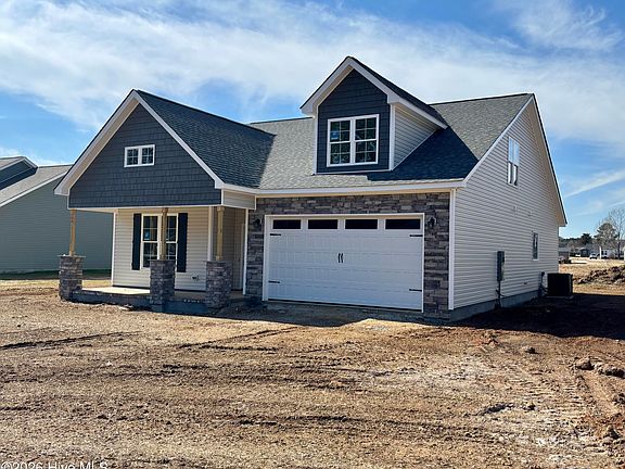 2nd image of 173 Bay Valley Road