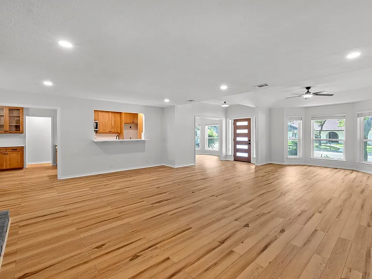 801 Lime Rock Dr — Photo 7