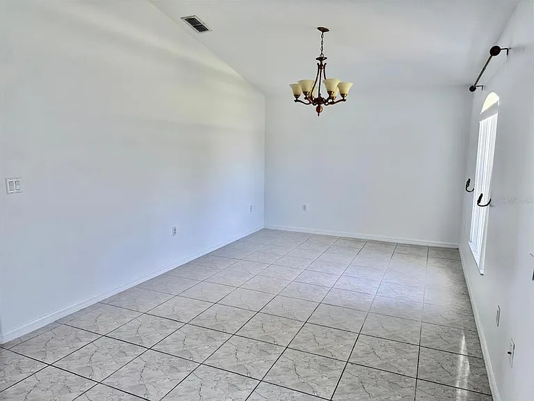 3264 Deltona Blvd — Photo 9