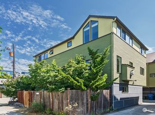 761 N 71st St, Seattle, WA 98103