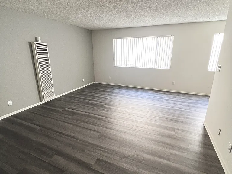 Large One Bedroom