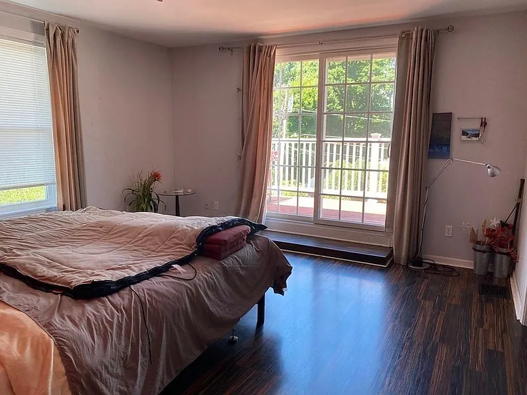 24 Lawrence St #24 — Photo 7