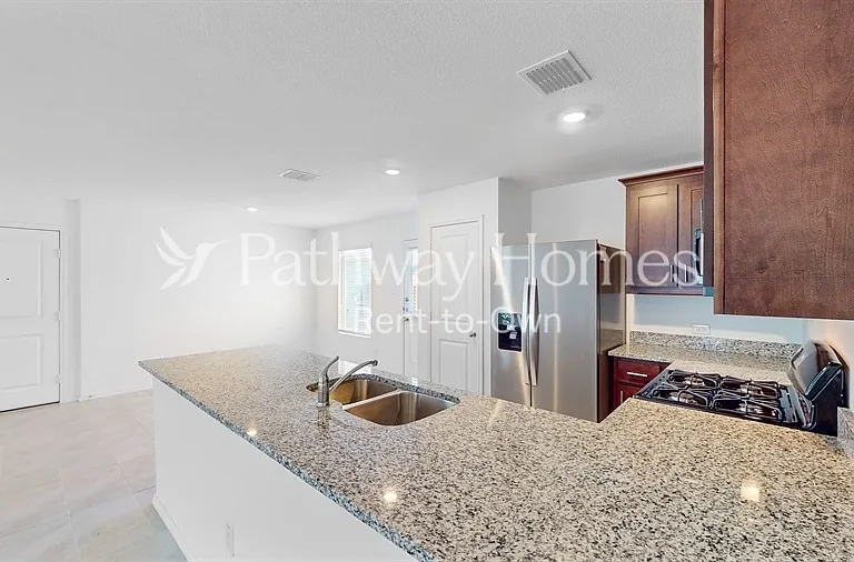 1329 Plum Rd — Photo 12