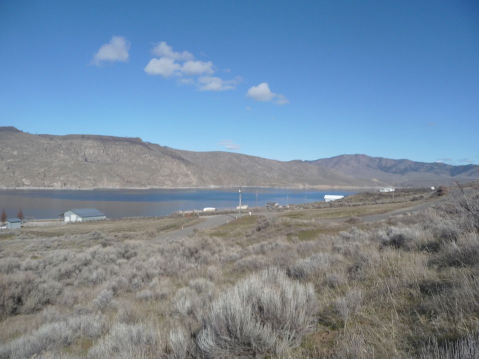 1st image of 4050 Plum Point E