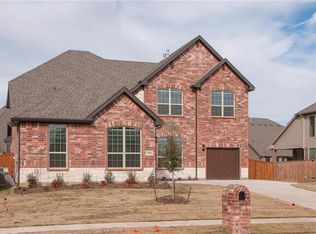 4505 Sunflower Dr, Mansfield, TX 76063