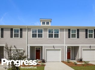 704 Trotters Ln, Moncks Corner, SC 29461