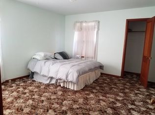 523 W 2nd St, Redfield, SD 57469