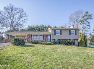 3729 Cherrylog Rd, Knoxville, TN 37921