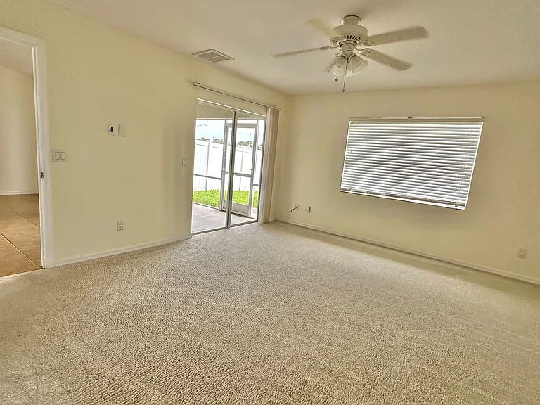 2306 NE 16th Ter #2306 — Photo 21