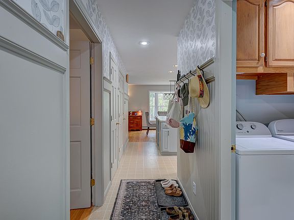 3rd image of 70 Chautauqua Road