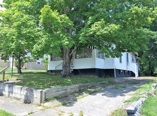 531 Cantrill St, Irvine, KY 40336