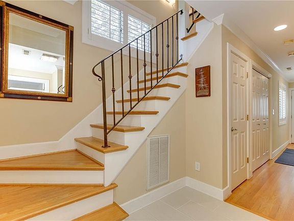 4th image of 306 53rd St #A