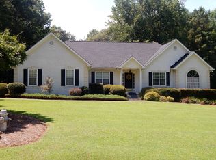 195 Galway Bnd, Tyrone, GA 30290