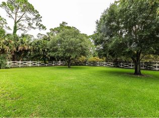 8265 S Virginia Ave, Palm Beach Gardens, FL 33418