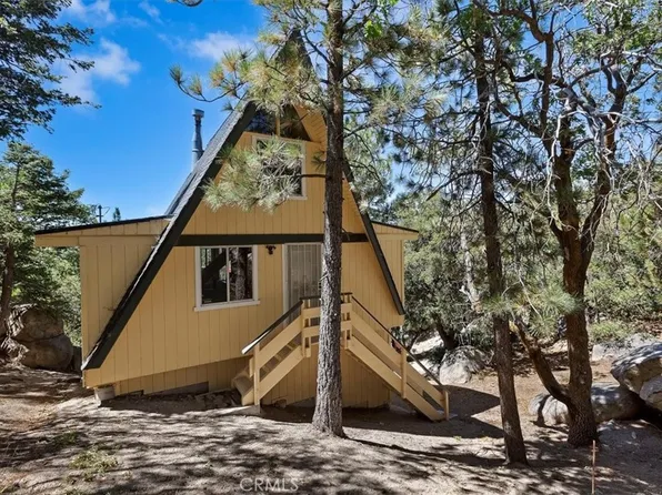 32972 Juniper Ln, Green Valley Lake, CA 92341