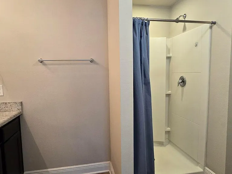 5837 Bay Pl — Photo 5