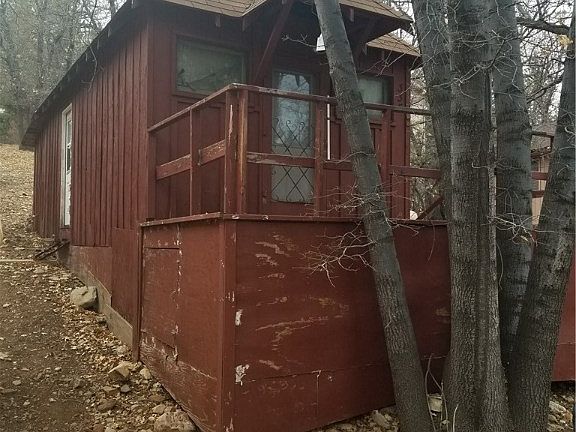 3rd image of 338 Vista Ave