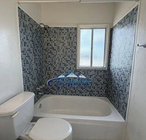904 Sartori Ave #4 — Photo 8