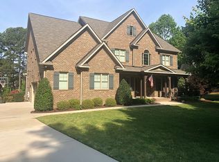 393 Bayberry Creek Cir, Mooresville, NC 28117