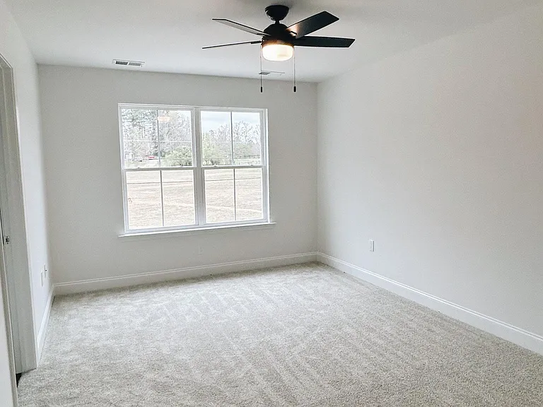 734 S Bomar Ave — Photo 22