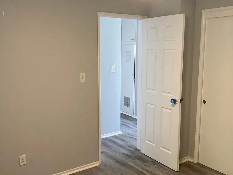 1237 Hueneme St — Photo 13