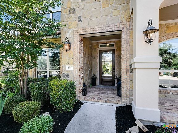2nd image of 4307 Greatview Dr