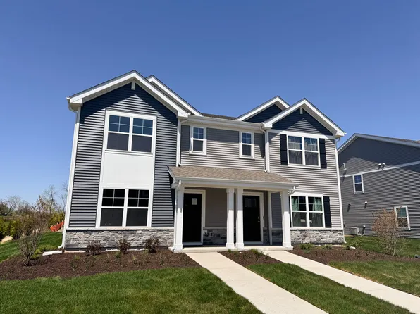 1102 58th Rd #19, Union Grove, WI 53182