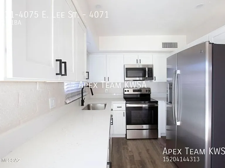 4071-4075 E Lee St #4071 — Photo 9