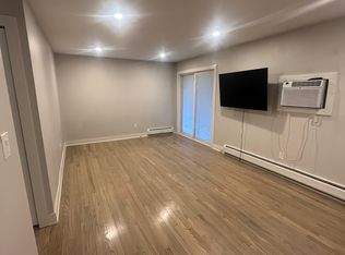 1709 E Forteen Mile Rd UNIT A, Birmingham, MI 48009