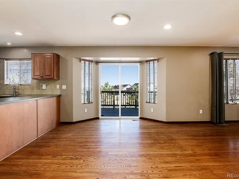 9865 Falcon Ln — Photo 18