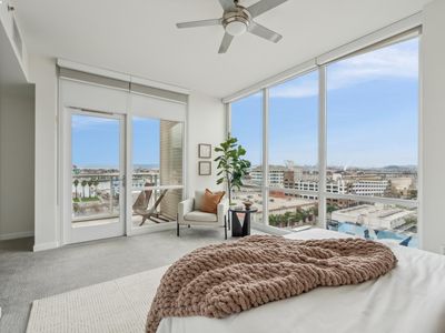 222 Broadway St #1002, Oakland, CA, 94607